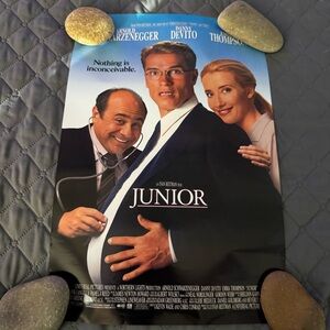 Junior Original 11.25x17 Promotional Movie Poster